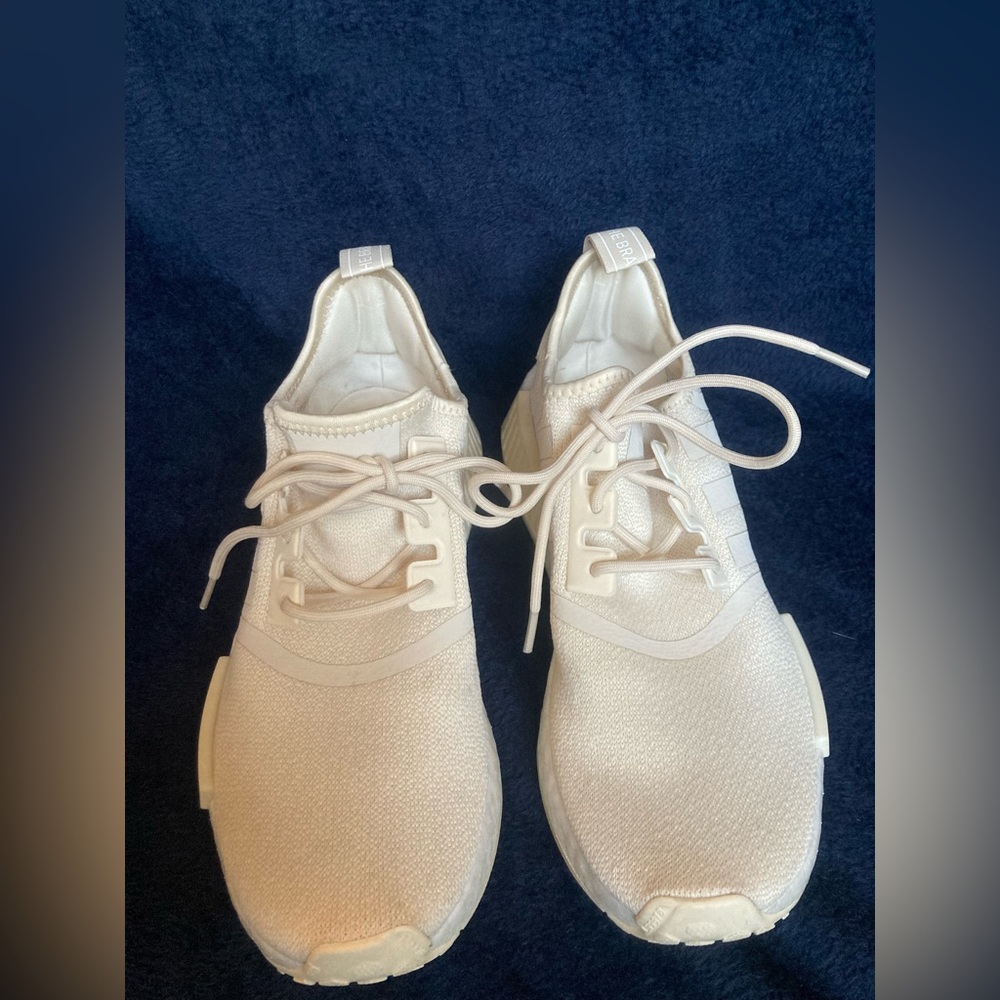 Adidas NMD R1 Womens 8.5 in Cream - Picture 3 of 8